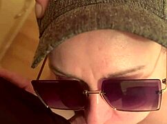 Amateur Couple Enjoys Sweet Oral Sex with Deepthroat and Throat Play in Homemade Video Setting