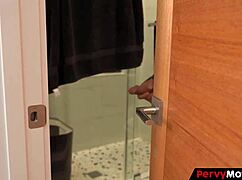 Booty milf catches stepson gets tight pussy filled