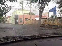 Uber driver gets special payment from neighbor's wife in the car