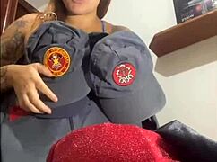 gosto de exibir e deixar machos excitados