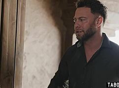 Kidney Donor Makes Surprise Visit, Fucks Blonde Anna Claire Clouds