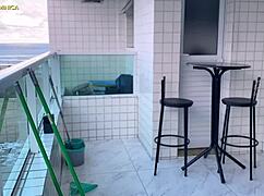 i contrated this slutty employe with mini shorts to excite me i went crazy