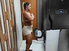 i got stuck in the washing machine and my stepson fucked my ass with luna oliveira