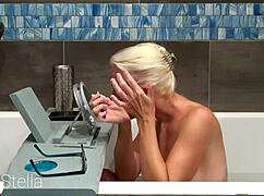Bathing with stella e01 pussy and body shaving