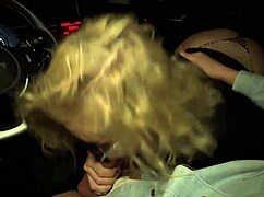 Desperate taxi babe offers juicy payment in the car 😏