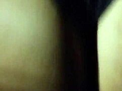 novinha de 18 sentando na pica