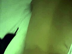 Vecina Viene Por Su Dosis De Leche