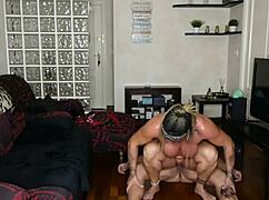 i fuck the policeman who came to arrest me in anal