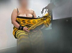 Doctor examines Asian Indian patient in hospital clinic 😊