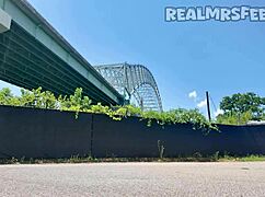 Real Memphis Dick Eater Experiences Intense Emotions Sucking Big Black Cock