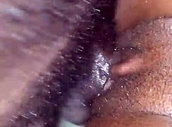 Can't Resist Coming On Girlfriend's Pussy!