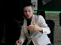 Cadu Shares Fetish Massage and Squirting Story