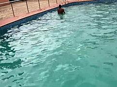 After having a good time at the pool i fucked a fat bitch to cumshot