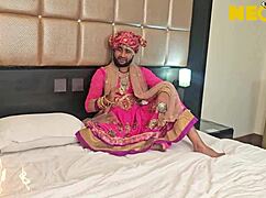 Arab Milf Bar Dancer with Desi Man