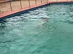 After having a good time at the pool i fucked a fat bitch to cumshot