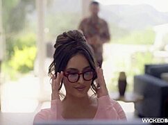 Clout Episode 5 Digital Dude And The Virtual Vixen Fuck With Shy Kisses