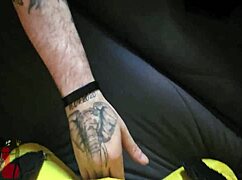 Old Cuckold Surprised With Creampie And Cleanup From Gym