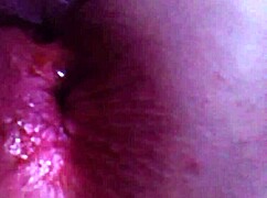 Meet this Portuguese MILF in action