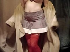 2024 12 02 esclave f striptease in bondage humiliation