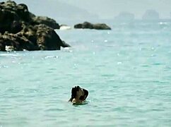 Regina Blandón Exposes Nipple Like Town Boyfriend in 2019