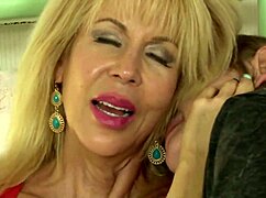 Lesbian Mature Granny Gilf Scissoring Session!