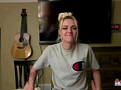 Skinny blonde cutie sassy sucks cock before pussy pounding 😏