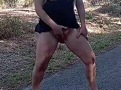 Meryledyxxx Squirts Publicly!