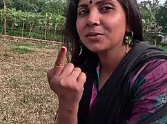 is bengali hot sexy bhabi having romantic sex?