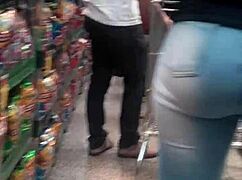 Brunette Ass Spied in Market Shop