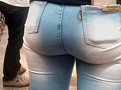 Brunette Ass Spied in Market Shop