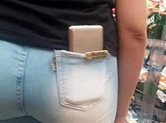 Brunette Ass Spied in Market Shop