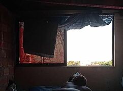 Latina Milf Casero Amateur Squirts During Oral