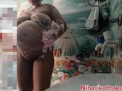 I'm Bathing In Bathroom With Pussy Exposed