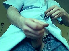 i feel hot guy cum for me