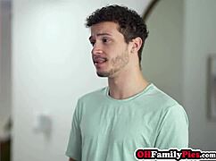 Teens In Costume Kinsley Kane And Babe Quinn Wilde Sucking Guys Big Dick