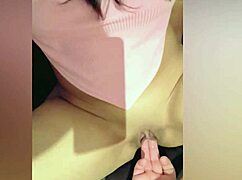 So skinny and so busty, how is it possible in this amateur mexican couple's quickie early morning