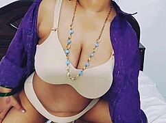 Girlfriend Shows Boobs And Fingers Pussy On Whatsapp Video Call.