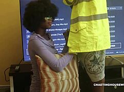 hardsex between house wife and handy man 😏