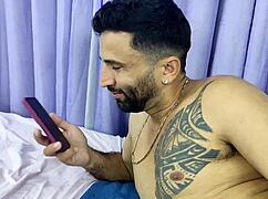 Chamei uma garota do job muito gostosa s� faltou anal gozei na boca dela