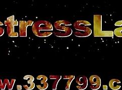 japanese mistress sara applies camel clutch in wrestling match