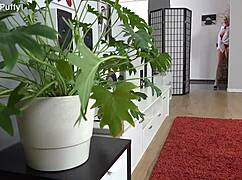 Tanned Beauty Performs Solo Workout