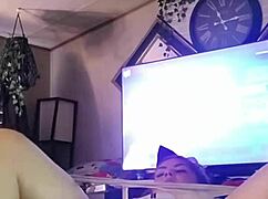 Playing with myself in panties - with goldielox