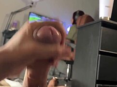 Hot Guy Jerks Off Secretly And Shows Me!