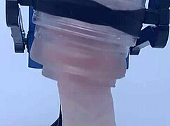 Rubjoy Demonstrates Fleshlights on Stunt Model with Vibrating Tongue