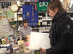 Lesbo Sex Between Kira Croft And Lexxi Tyler