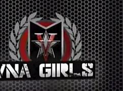 Round Ass Bitch Suttin Loves Having Her Cunt Eaten