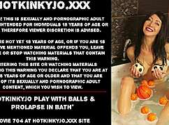 Hotkinkyjo plays balls and prolapse in bath