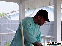 we had to fuck the dj because the music was so good