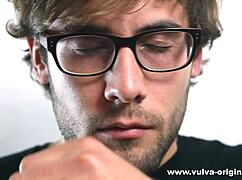 facesitting blonde squirting pussy juice!