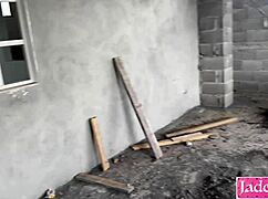 Exhibitionist couple gets kinky and fucks outdoor!